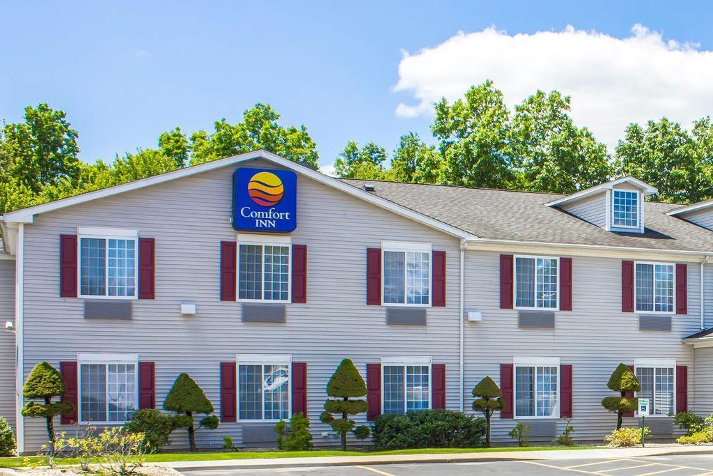 Comfort Inn Guilford Near I-95 Esterno foto