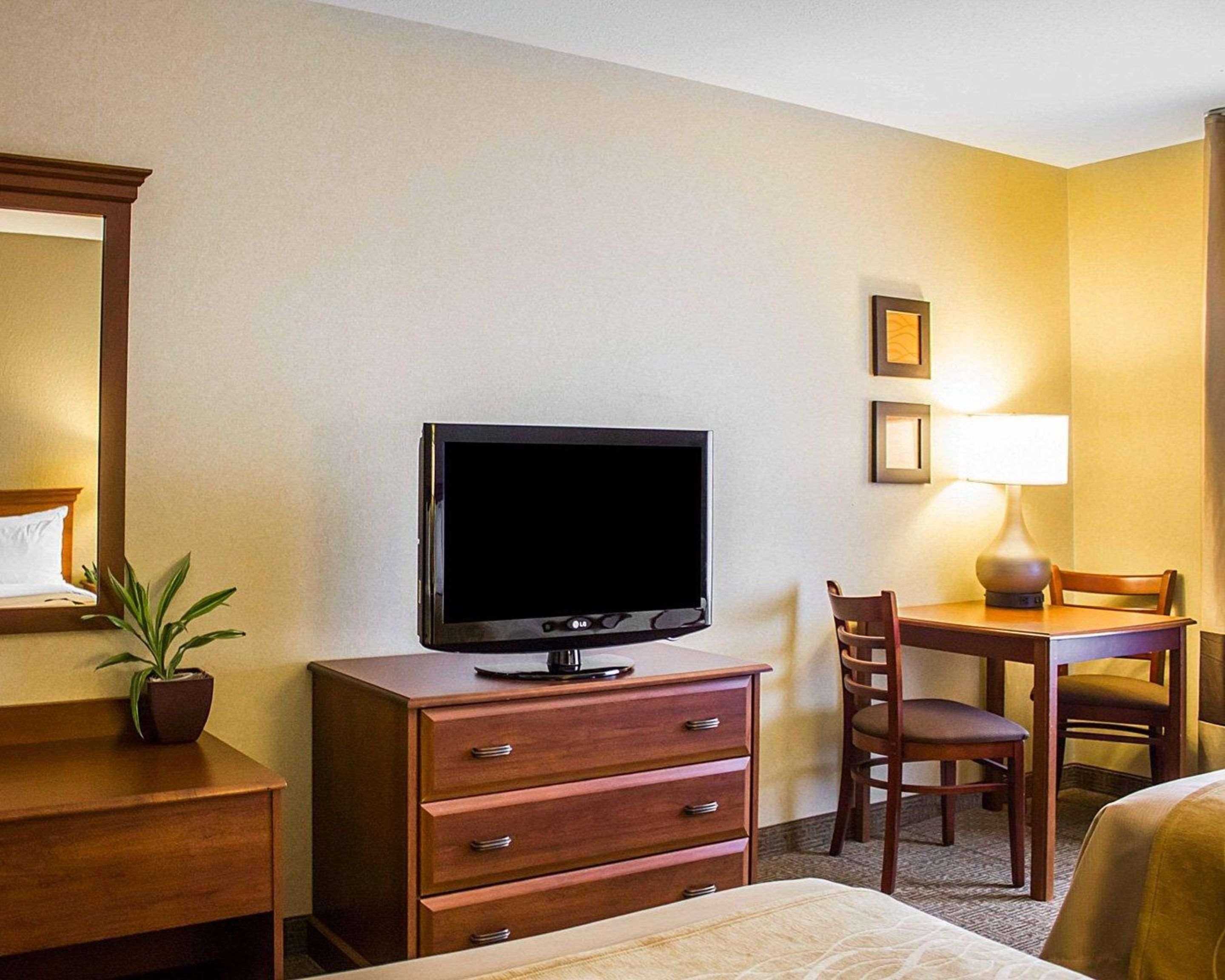 Comfort Inn Guilford Near I-95 Esterno foto