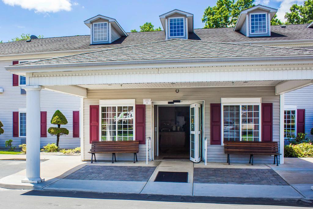 Comfort Inn Guilford Near I-95 Esterno foto